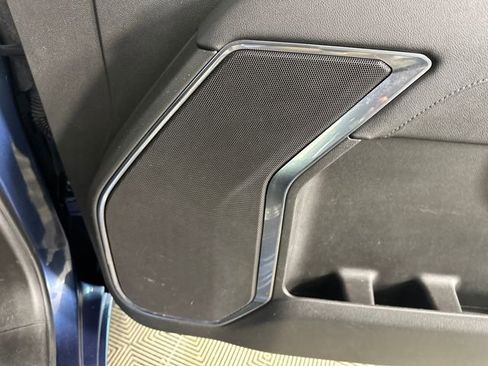 Used 2023 Chevrolet Silverado 1500 LT image 29