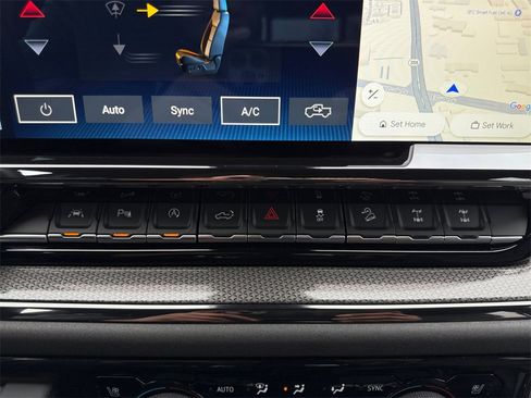 Used 2023 Chevrolet Silverado 1500 ZR2 w/ Technology Package image 18