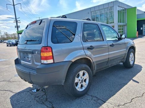 Used 2007 Ford Escape XLT image 5
