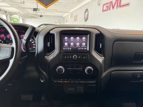 Certified 2023 Chevrolet Silverado 1500 Custom AWD/4WD image 17