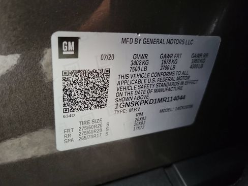 Certified 2021 Chevrolet Tahoe Z71 w/ Z71 Signature Package AWD/4WD image 28
