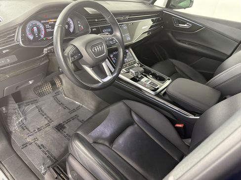 Used 2022 Audi Q7 Premium Plus w/ Premium Plus Package AWD/4WD image 17