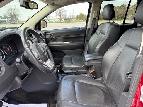 Used 2016 Jeep Compass High Altitude image 7