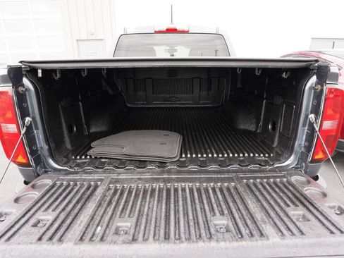 Used 2015 Chevrolet Colorado Z71 AWD/4WD image 31