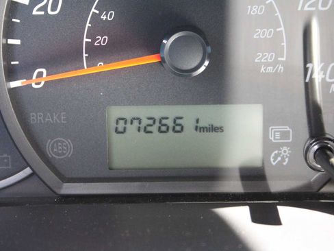Used 2024 Mitsubishi Mirage ES FWD image 33