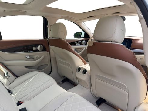 Used 2022 Mercedes-Benz E 450 4MATIC Sedan image 20