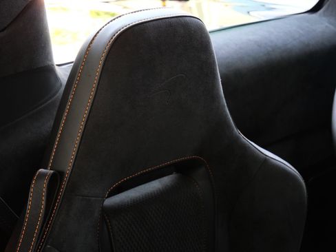 Used 2024 McLaren 750S Spider RWD image 25