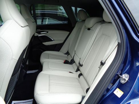 Used 2025 Audi Q5 Premium Plus AWD/4WD image 18