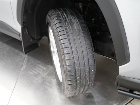 Used 2022 Toyota RAV4 LE image 66