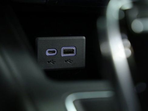 Used 2021 Cadillac XT4 Sport w/ Driver Awareness Package image 21