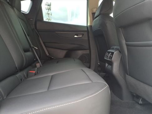 New 2025 Nissan Murano SV image 6