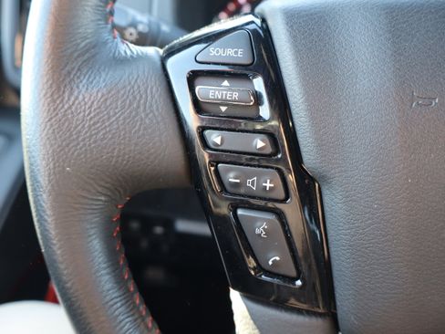 Used 2024 Nissan Frontier PRO-4X w/ Off-Road Protection Package image 15