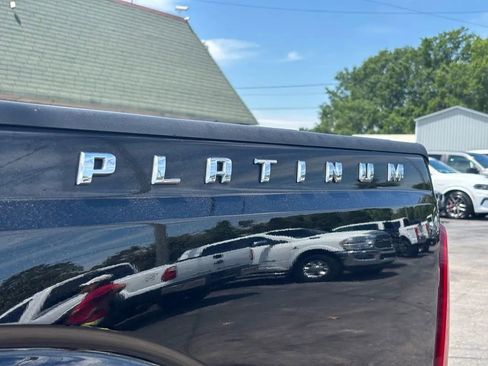 Used 2013 Ford F250 Platinum w/ FX4 Off Road Pkg AWD/4WD image 7