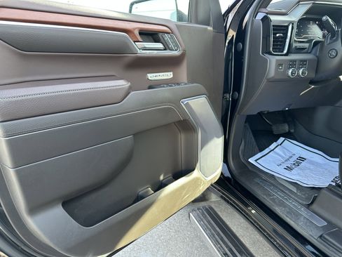 Used 2023 GMC Sierra 1500 Denali w/ Denali Reserve Package image 15