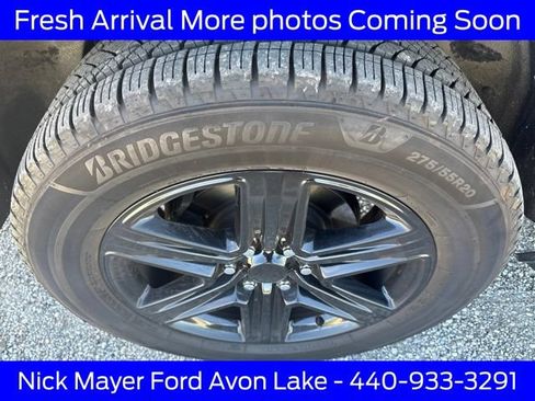 Used 2020 Ford Expedition XLT w/ Equipment Group 202A AWD/4WD image 17