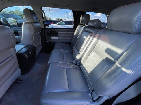 Used 2008 Toyota Sequoia SR5 image 19