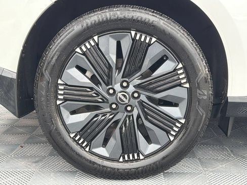 Used 2025 Nissan Murano Platinum w/ Cargo Package AWD/4WD image 22
