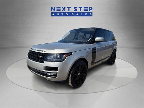 Used 2015 Land Rover Range Rover Autobiography image 3
