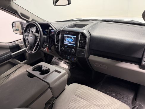 Used 2015 Ford F150 XLT w/ Equipment Group 302A Luxury image 16