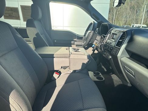 Used 2016 Ford F150 XLT image 31