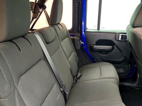Used 2019 Jeep Wrangler Unlimited Sport S AWD/4WD image 21