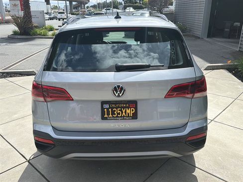 Used 2023 Volkswagen Taos S FWD image 7