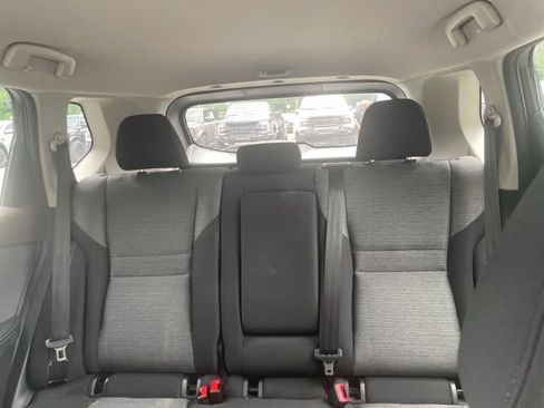 Used 2021 Nissan Rogue SV FWD image 10