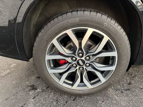 Used 2023 Cadillac XT6 Sport w/ Technology Package image 6