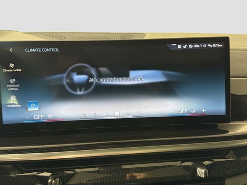 New 2026 BMW X5 xDrive50e w/ M Sport Package image 15