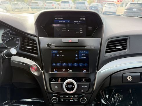 Used 2020 Acura ILX FWD image 26