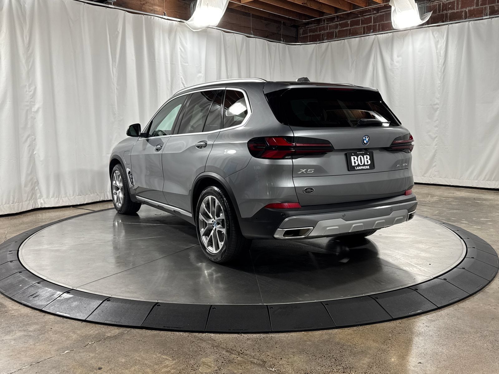 Used 2025 BMW X5 xDrive50e AWD/4WD image 7