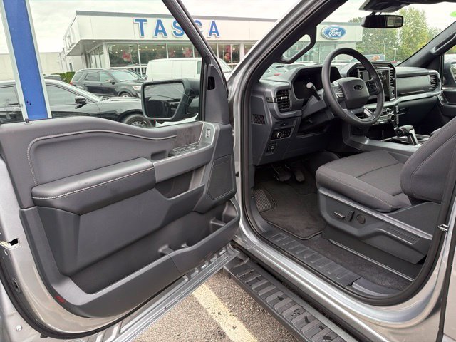New 2026 Ford F150 XLT w/ Equipment Group 302A MID AWD/4WD image 12