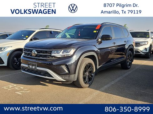 Used 2023 Volkswagen Atlas SE w/ Black Wheel Package image 1