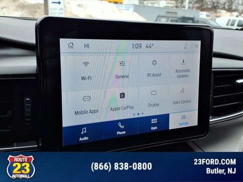 Certified 2023 Ford Explorer XLT w/ Equipment Group 202A image 16