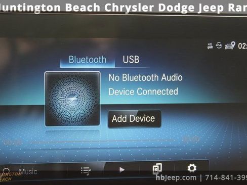 Used 2022 Mercedes-Benz CLA 35 AMG 4MATIC image 27