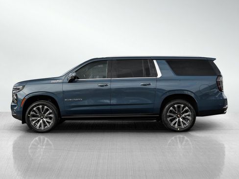 New 2026 Chevrolet Suburban High Country image 4