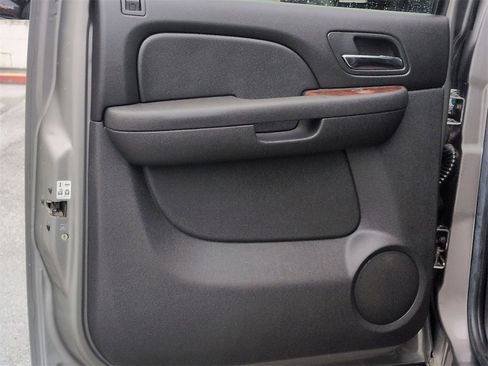 Used 2007 Chevrolet Silverado 2500 LTZ w/ Safety Package image 21