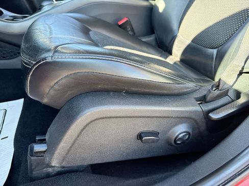 Used 2019 Dodge Journey Crossroad image 12