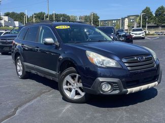 Used 2014 Subaru Outback 2.5i Limited image 1