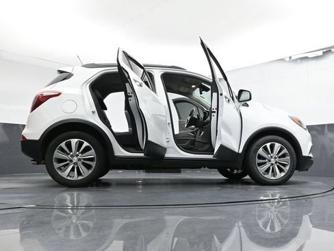 Used 2020 Buick Encore Preferred w/ Safety Package FWD image 42