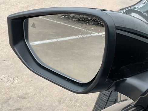 New 2026 Nissan Sentra SL image 10