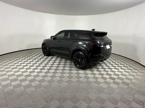 Used 2024 Land Rover Range Rover Evoque Dynamic SE image 3