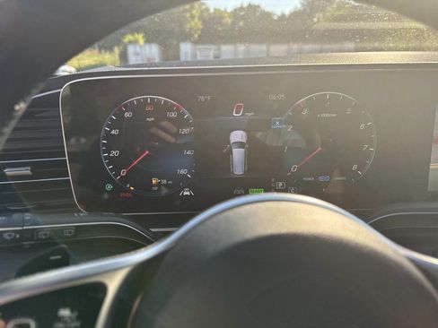 Used 2022 Mercedes-Benz GLS 450 4MATIC image 29