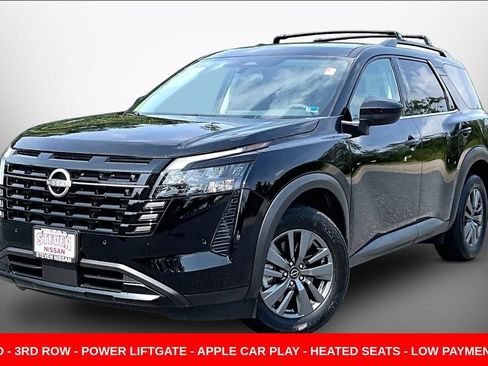 Used 2026 Nissan Pathfinder SV AWD/4WD image 3