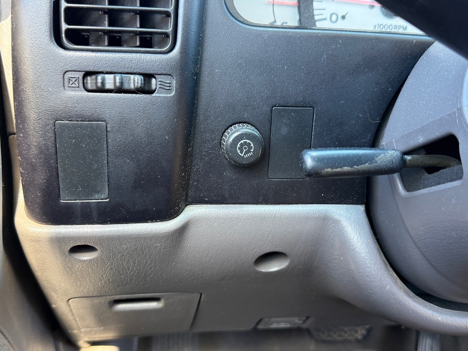 Used 2002 Toyota Tacoma 2WD Regular Cab image 22