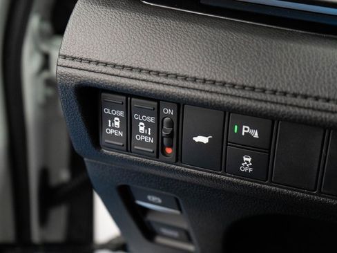 New 2026 Honda Odyssey Touring image 26