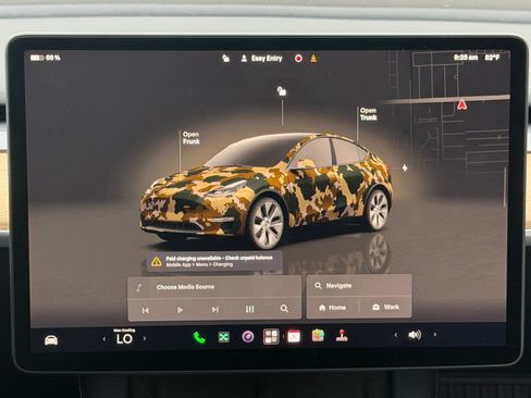 Used 2024 Tesla Model Y Long Range AWD/4WD image 31