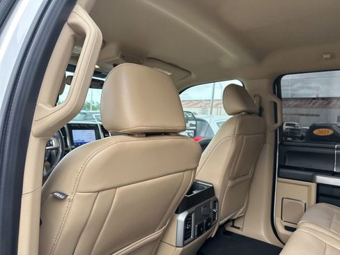 Used 2021 Ford F350 Lariat w/ Lariat Ultimate Package AWD/4WD image 11