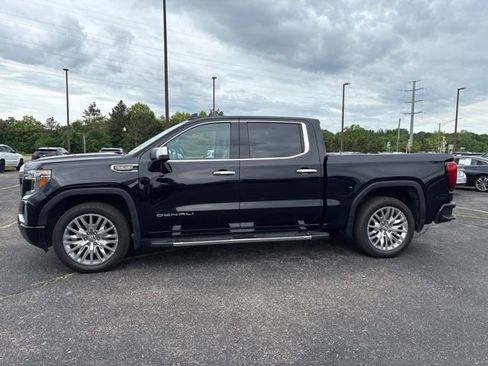 Used 2019 GMC Sierra 1500 Denali w/ Denali Ultimate Package AWD/4WD image 2