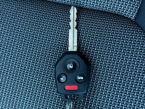 Used 2020 Subaru Crosstrek 2.0i Premium image 35